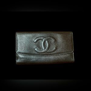 Vintage Chocolate Brown Snap Closure Wallet